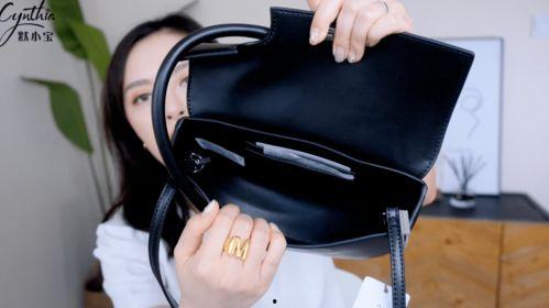 国产拿起鸡皮卡包原视频,拿起鸡皮卡包，时尚与实用并存